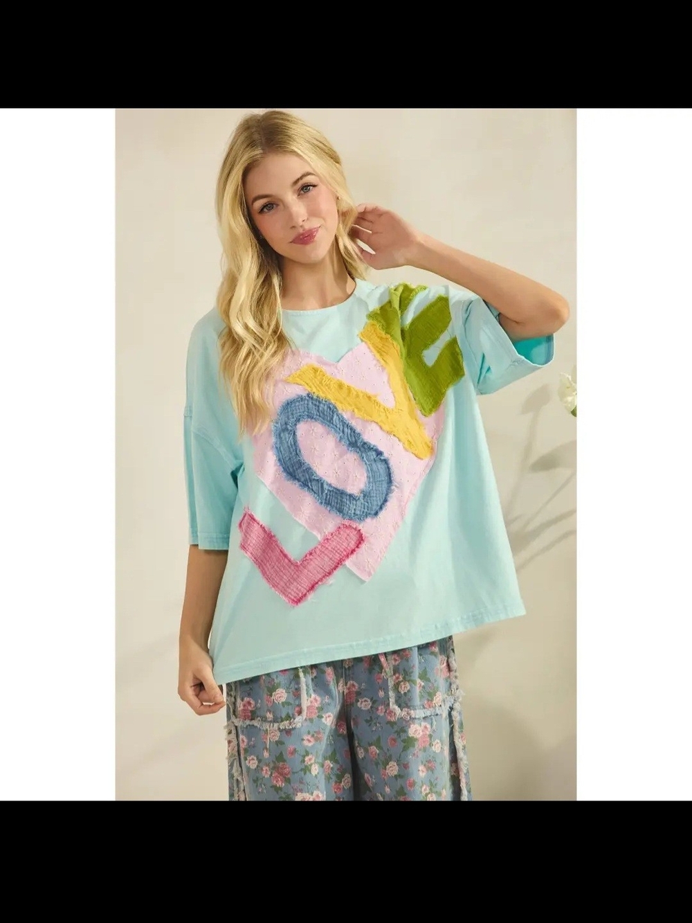 Aqua Graphic 'LOVE' Appliqué Tee